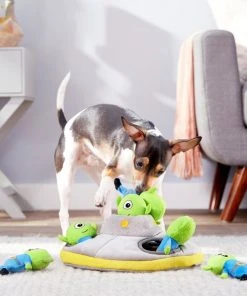 Frisco Hide & Seek Plush Flying Saucer Puzzle Dog Toy -PetNest Shop 152812 PT3. SY630 V1549654791