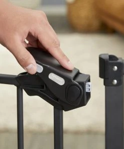 Frisco Steel Extra Wide Auto-Close Dog Gate, 30-in Height -PetNest Shop 186823 PT2. SY630 V1576621709