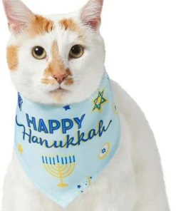 Frisco Happy Hanukkah Dog & Cat Bandana -PetNest Shop 228980 PT3. SY630 V1637645561
