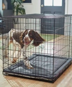 Frisco Self Warming Dog Crate Mat -PetNest Shop 255335 PT5. SY630 V1616102354