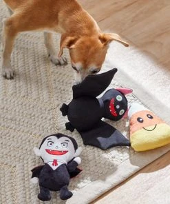 Frisco Halloween Haunted Friends Plush Squeaky Dog Toy, 3 count -PetNest Shop 270363 PT3. SY630 V1624816992
