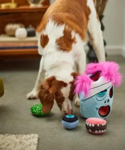 Frisco Halloween Zombie Hide and Seek Puzzle Plush Squeaky Dog Toy -PetNest Shop 270482 PT3. SY630 V1624817250