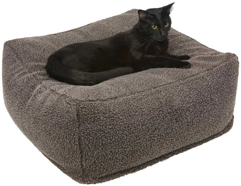 Frisco Sherpa Cube Pillow Cat & Dog Bed, Brown 5 Frisco Sherpa Cube Pillow Cat & Dog Bed, Brown - Image 3