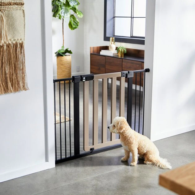 Frisco Wood & Metal Extra Wide Auto-close Dog Gate, 30-in 3 Frisco Wood & Metal Extra Wide Auto-close Dog Gate, 30-in